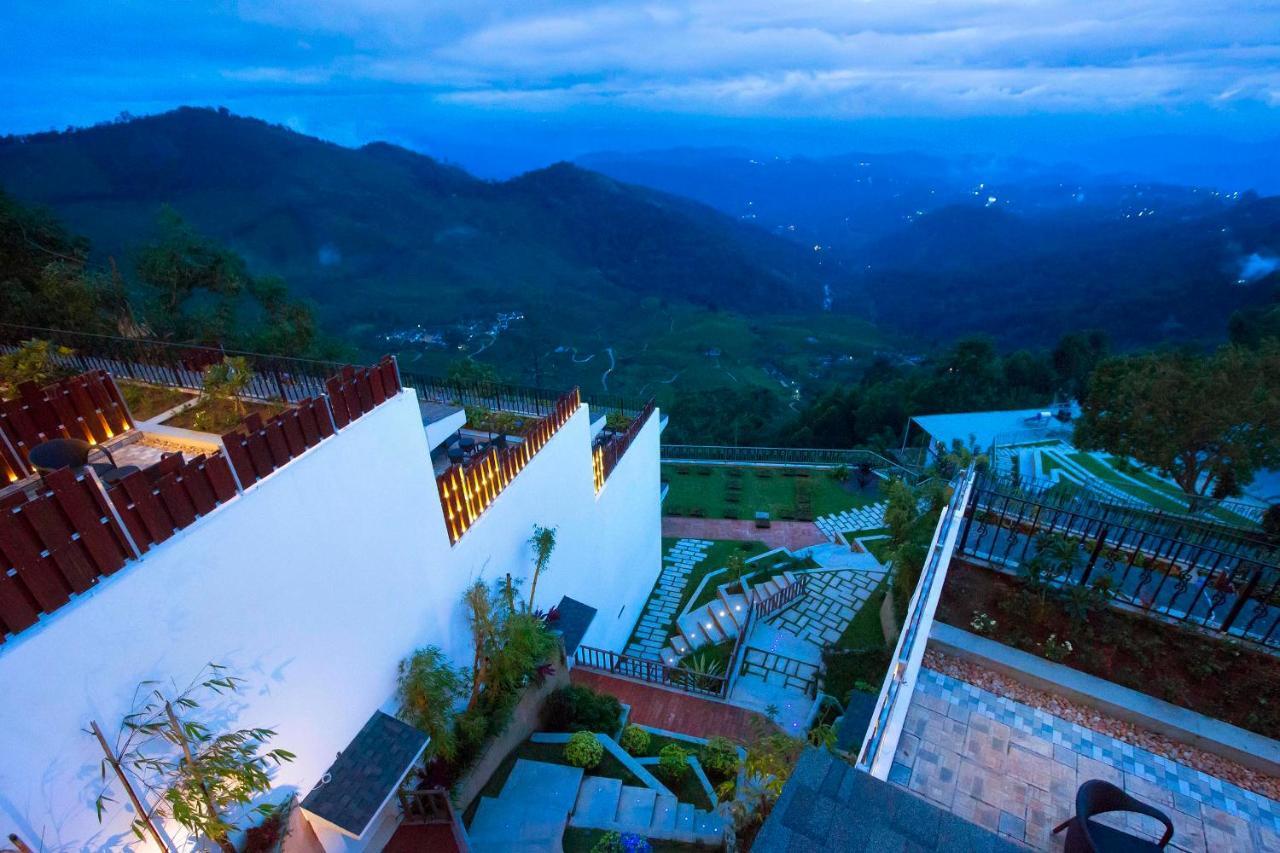 Fragrant Nature Munnar - A Five Star Classified Hotel Exterior photo