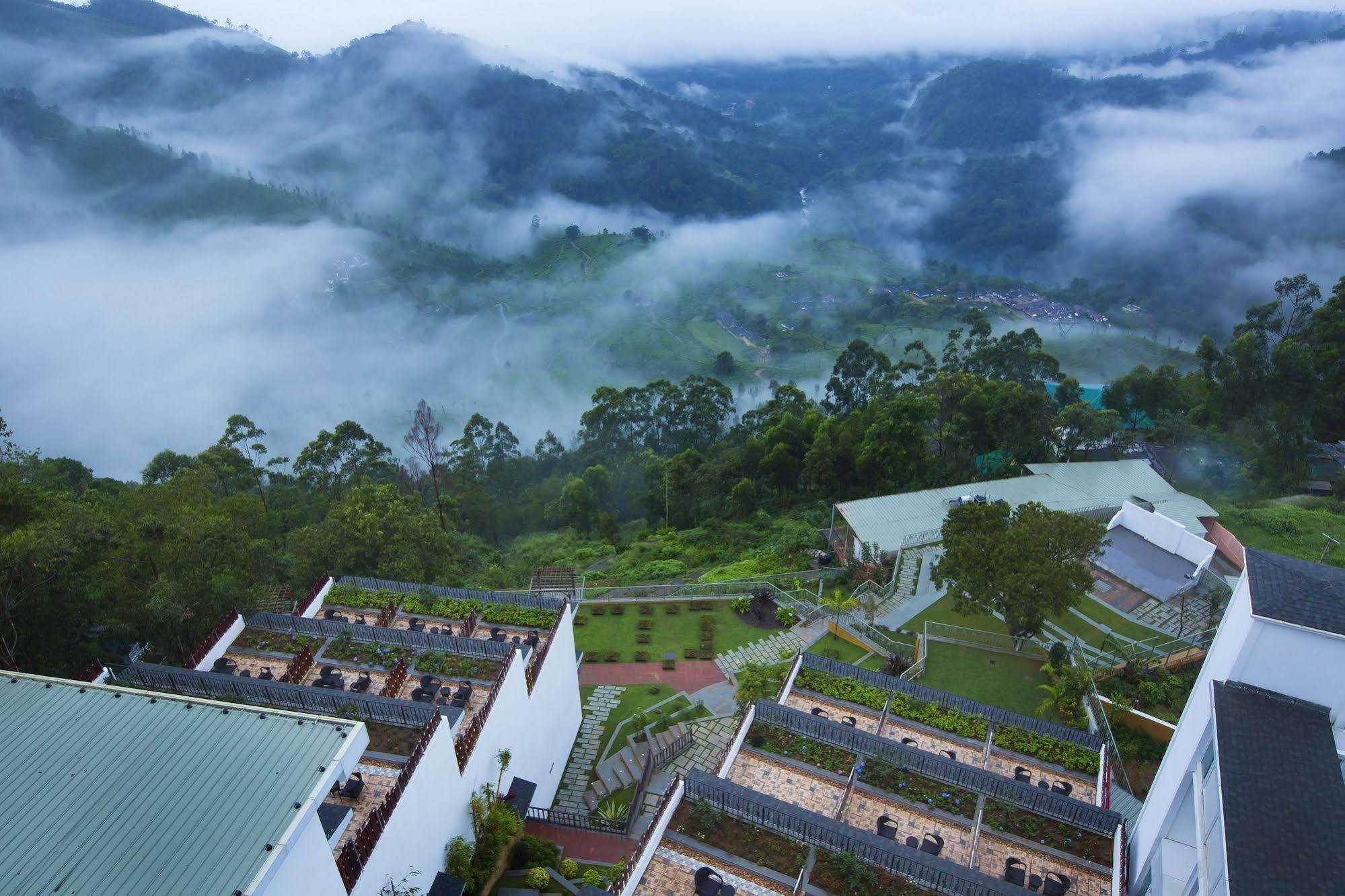 Fragrant Nature Munnar - A Five Star Classified Hotel Exterior photo